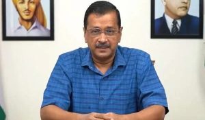 E20 पेट्रोल पर केजरीवाल का केंद्र पर बड़ा आरोप, कहा- ऑटो कंपनियों पर चुप रहने का दबाव