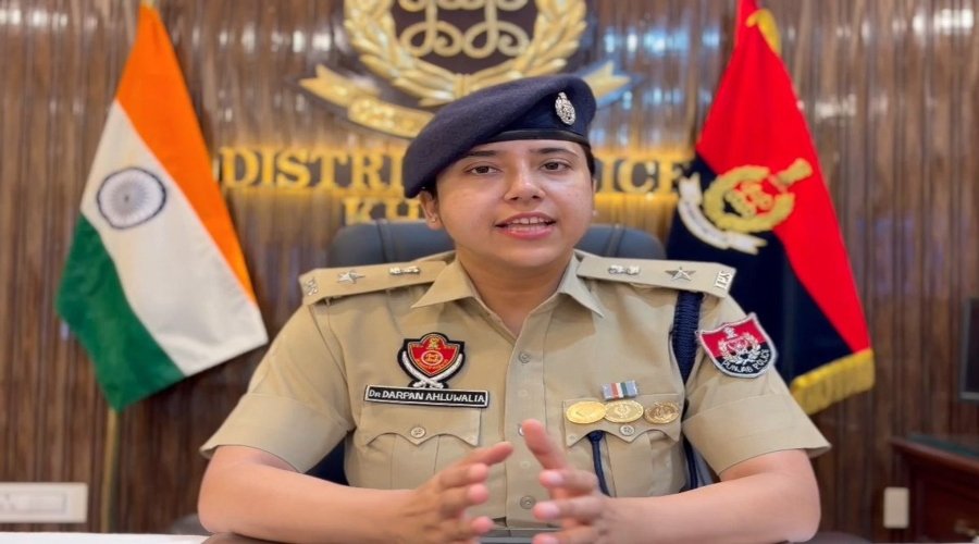 Punjab: खन्ना पुलिस ने लौटाए 129 खोए और चोरी हुए मोबाइल, मालिकों के चेहरे खिले