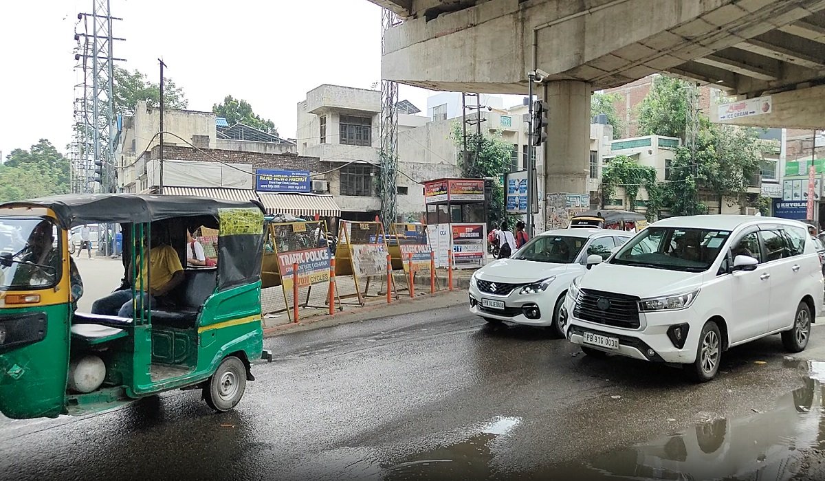 लुधियाना में पंजाब बंद का नहीं दिखा असर, बाज़ार खुले और सड़कों पर हमेशा की तरह रही चहल-पहल