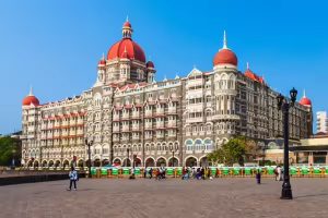 Taj Hotel bomb threat