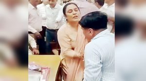 कुरुक्षेत्र विश्वविद्यालय में कुंटिया की प्रधानगी को लेकर घमासान, कार्यालय में हुआ हंगामा