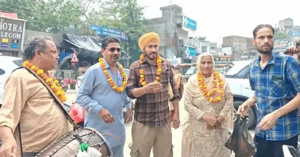 bataala youth wins 1 crore lottery