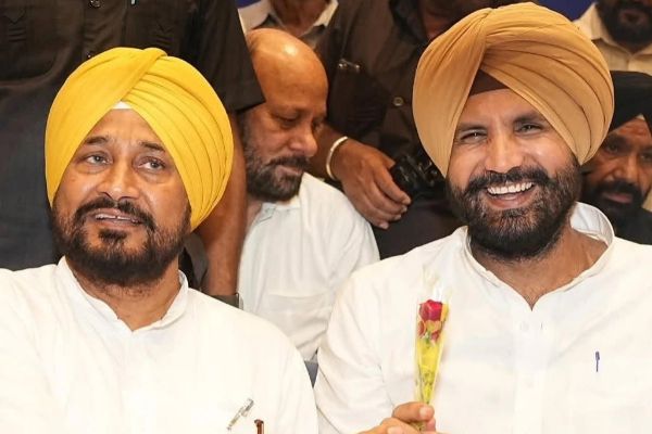 पंजाब कांग्रेस में कलह, हाईकमान तक पहुंची चन्नी-वड़िंग खेमों की जंग