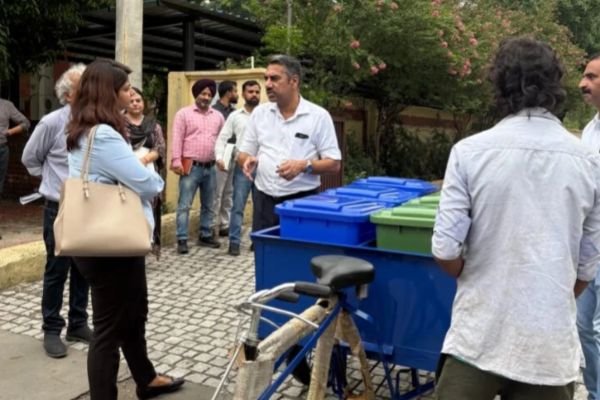 PMIDC की CEO ने की अमृतसर में विकास कार्यों की समीक्षा