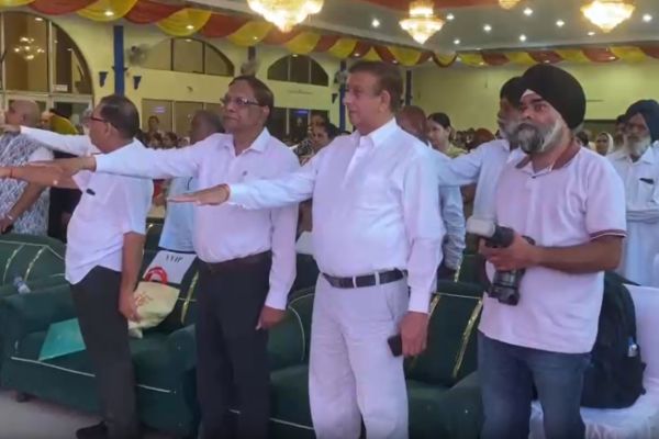 शहीदों को याद कर परिवार भावुक, दी श्रद्धांजलि