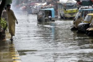 पाकिस्तान में बारिश और फ्लैश फ्लड का कहर, खैबर पख्तूनख्वा में 18 लोगों की मौत