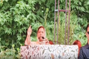 जंतर-मंतर का प्रदर्शन सिर्फ NC का नहीं, J&K की गरिमा की आवाज: सकीना इटू