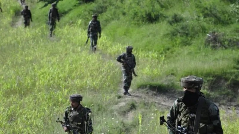 पुंछ के सुरनकोट में संदिग्ध आतंकियों की तलाश, सुरक्षा बलों का सर्च ऑपरेशन जारी