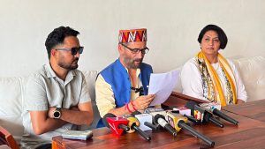 PMGSY की सड़कों का झूठा श्रेय ले रहे विधायक सुंदर सिंह, भाजपा नेता नरोत्तम ठाकुर ने लगाया आरोप
