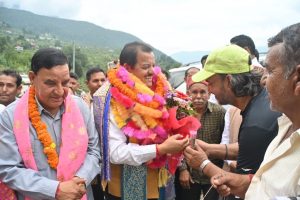 विधायक सुंदर सिंह ठाकुर ने किया सड़क निर्माण का भूमि पूजन, बोले- विकास की आधारशिला हैं सड़कें