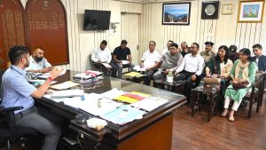 सेरी मंच पर आयोजित किया जाएगा जिला स्तरीय स्वतंत्रता दिवस, उपायुक्त ने की तैयारियों की समीक्षा
