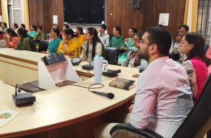 BPL लाभार्थियों को सरकार की कल्याणकारी योजनाओं की दी जानकारी