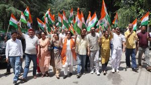 कुल्लू में भाजपा की तिरंगा यात्रा, नरोत्तम ठाकुर बोले- तिरंगा देश की आन, बान और शान