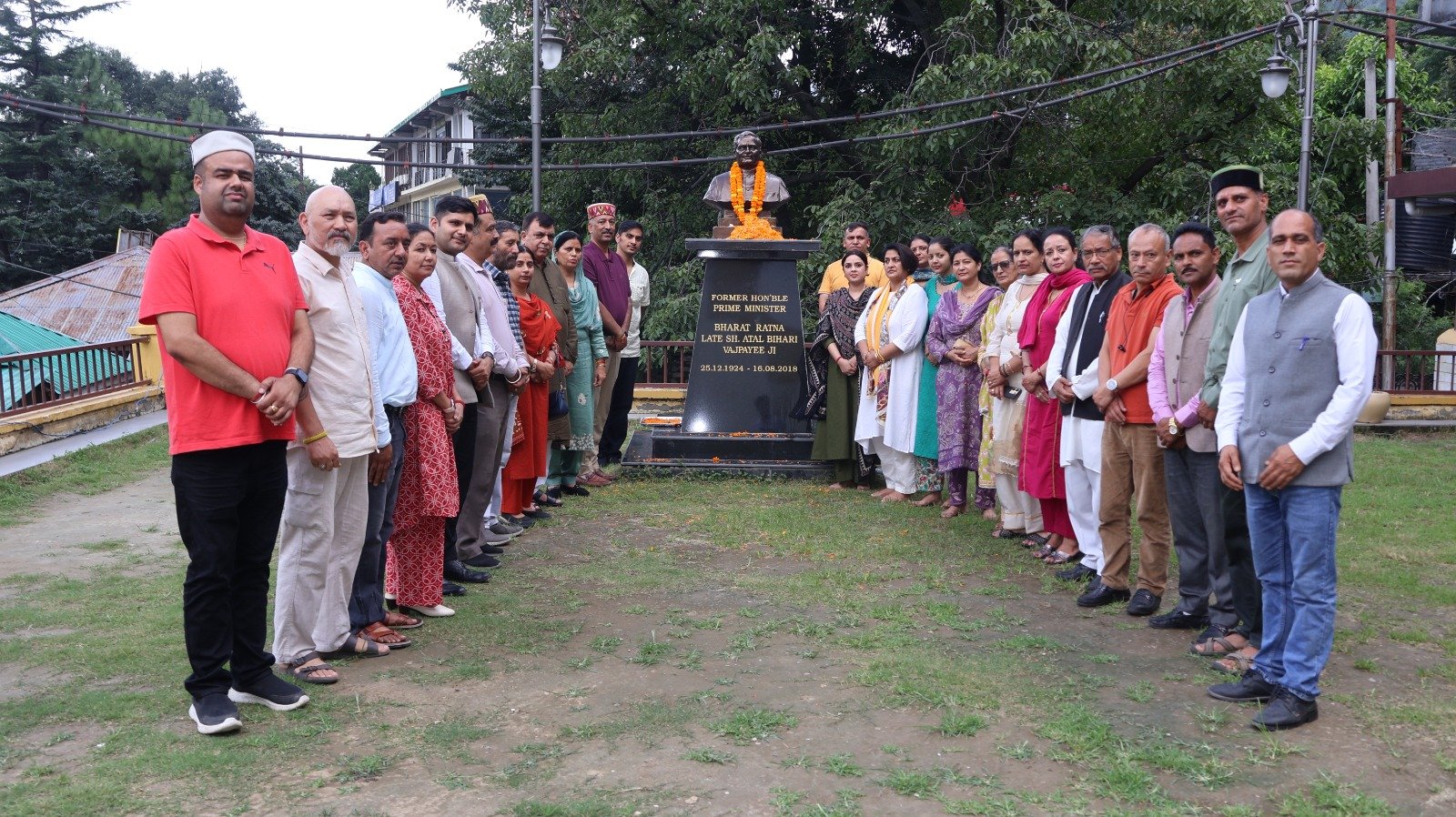 अटल जी के विचार और राष्ट्रसेवा का संकल्प भाजपा कार्यकर्ताओं के लिए सदैव प्रेरणास्रोत : सुरेश चंदेल