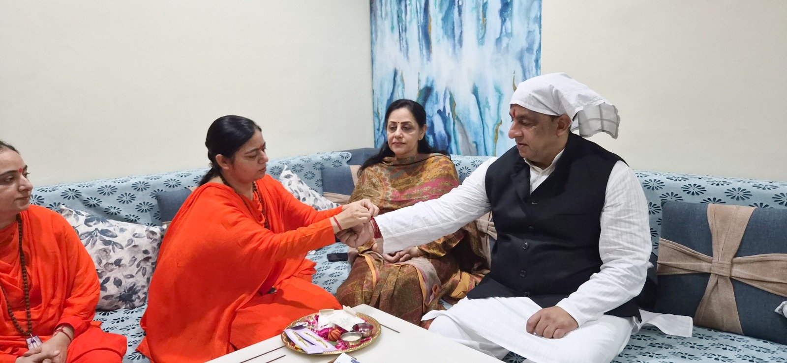 नितिन कोहली ने मोता सिंह नगर और कपूरथला चौक में ब्रह्माकुमारी बहनों के साथ मनाया रक्षाबंधन