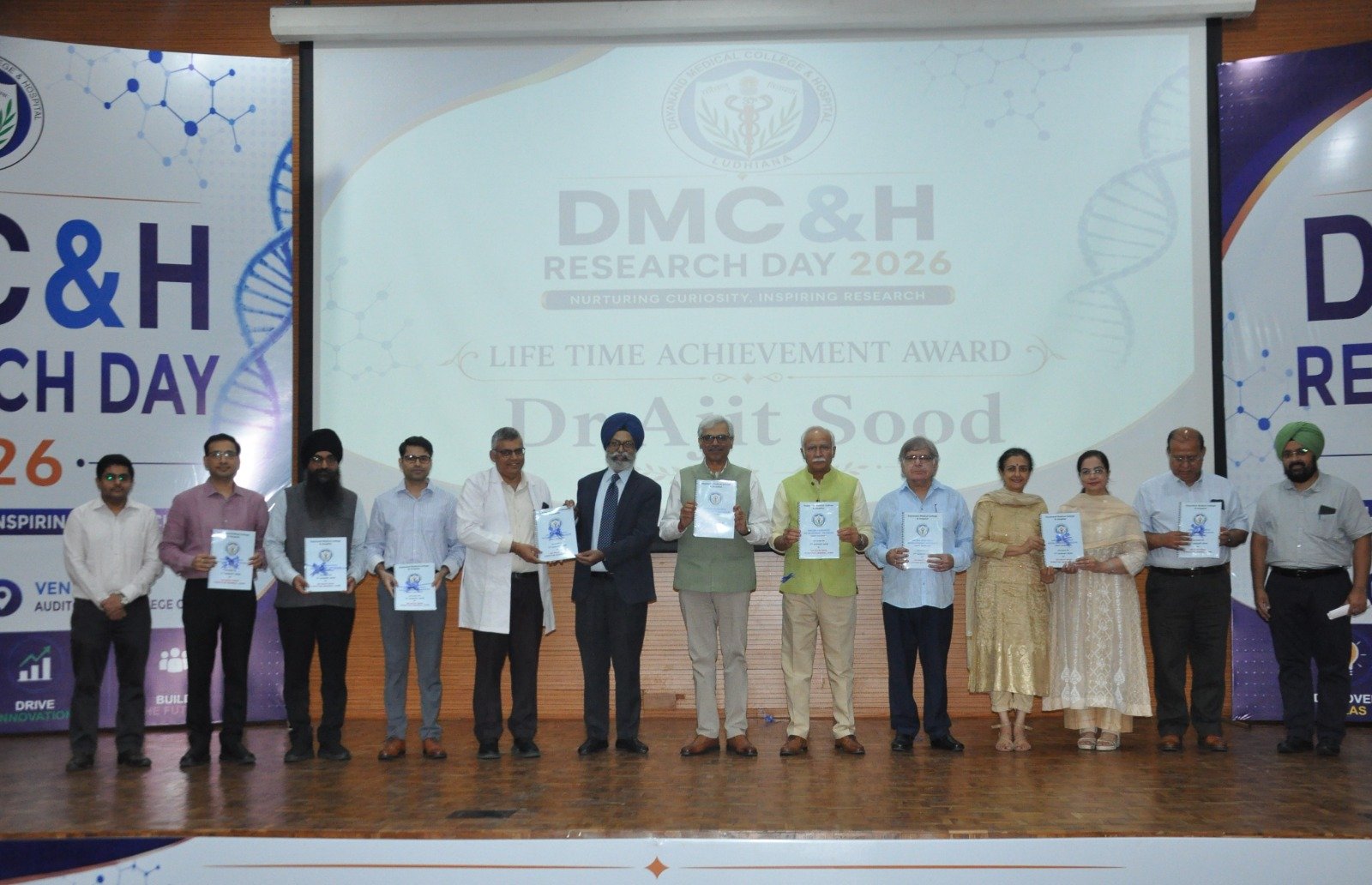 DMCH में ‘रिसर्च डे 2026’ का आयोजन, ICMR के महानिदेशक डॉ. राजीव बहल रहे मुख्य अतिथि