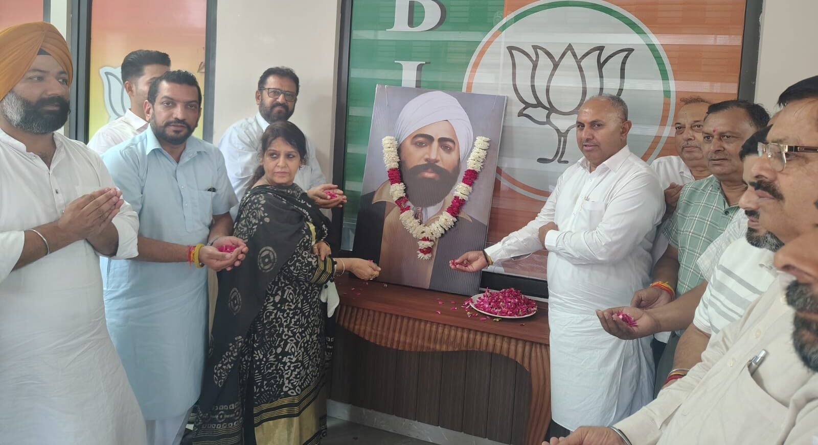 भाजपा लुधियाना ने अमर शहीद ऊधम सिंह का शहीदी दिवस मनाया