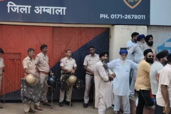 पंजोखरा थाने के घेराव के बाद हिरासत में लिए दो लोग रिहा