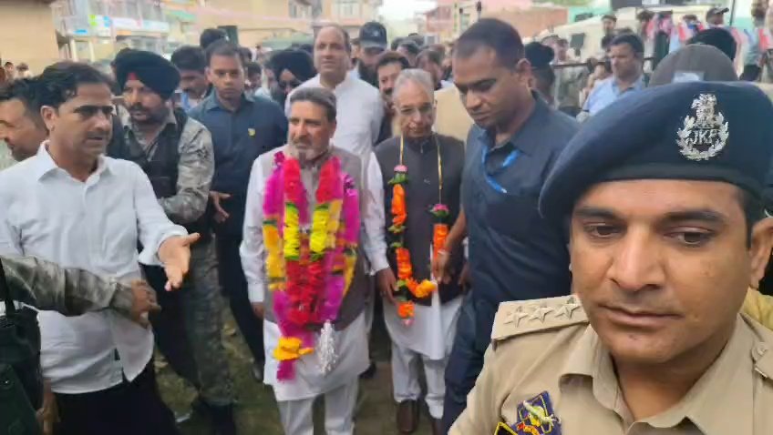 राज्य का दर्जा बहाली के लिए NC समेत क्षेत्रीय दलों से हाथ मिलाने को तैयार : बुखारी