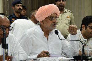 कैबिनेट मंत्री ने निपटाए 7 मामले, शेष 5 शिकायतों के जांच के निर्देश