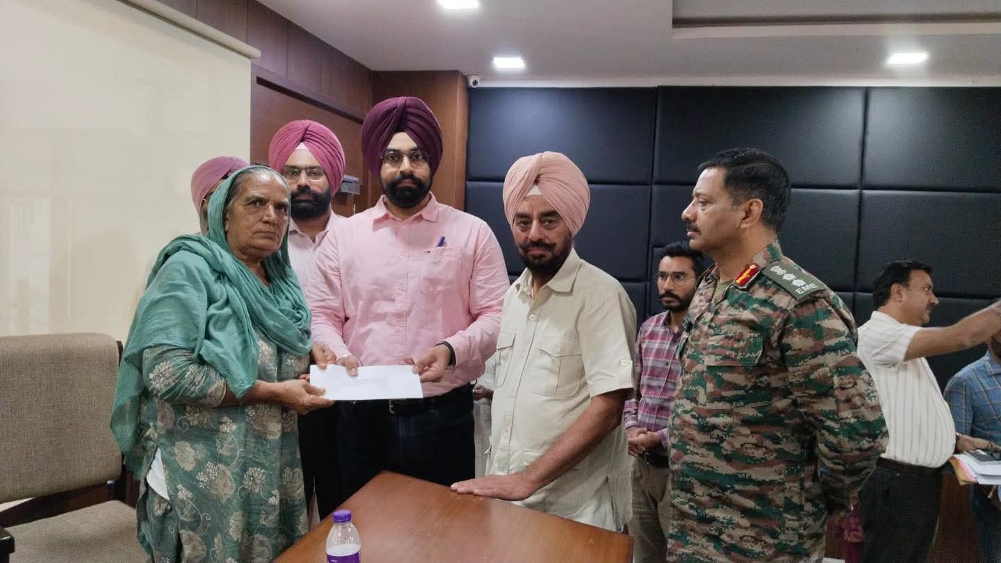 बठिंडा में सैनिक कल्याण बोर्ड की बैठक, शहीद परिवारों और पूर्व सैनिकों की समस्याओं पर हुई चर्चा