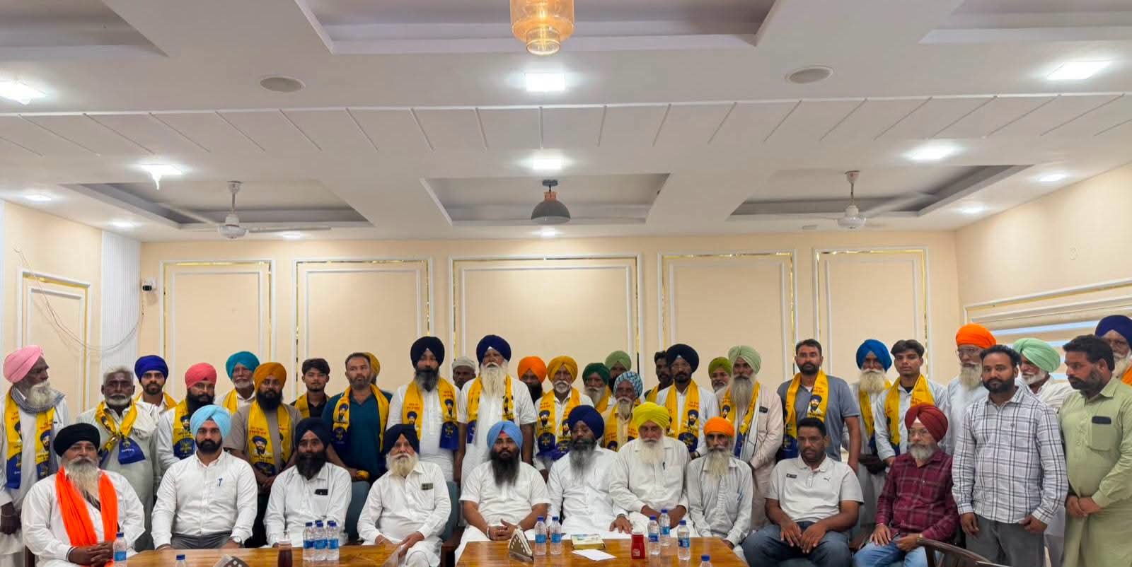 गुरजंट सिंह गिल अपने साथियों के साथ अकाली दल (वारिस पंजाब दे) में हुए शामिल- दलेर सिंह डोड