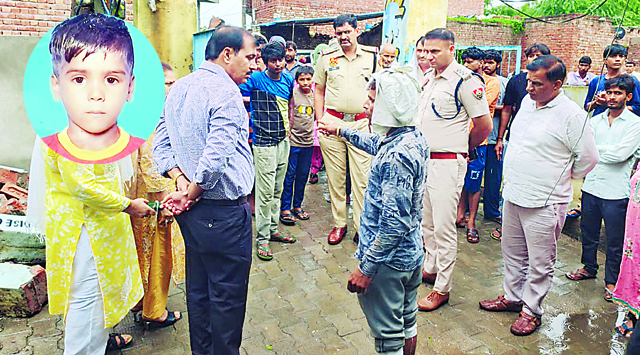 गढ़ी बलिंदा के सरकारी स्कूल में हादसा ; गेट का ऊपरी हिस्सा गिरने से छठी के छात्र यश की मौत
