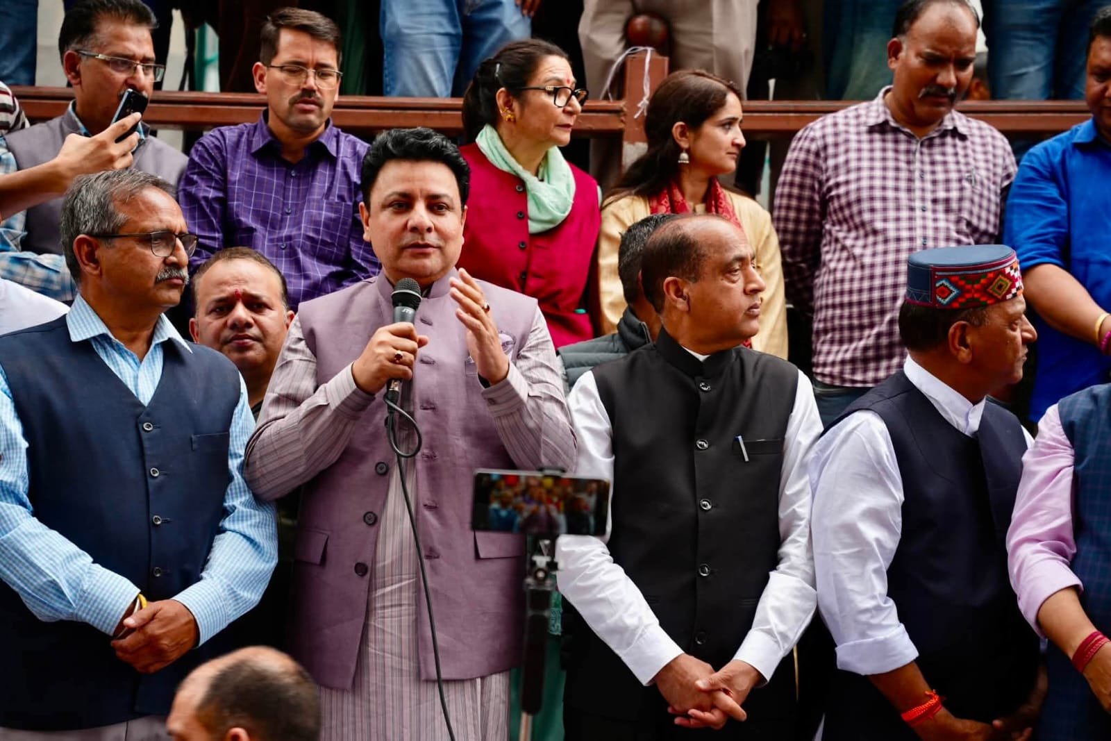 जेल से नहीं डरती भाजपा, जनहित की आवाज़ दबाने के लिए बनाए जा रहे झूठे मामले : सुधीर शर्मा