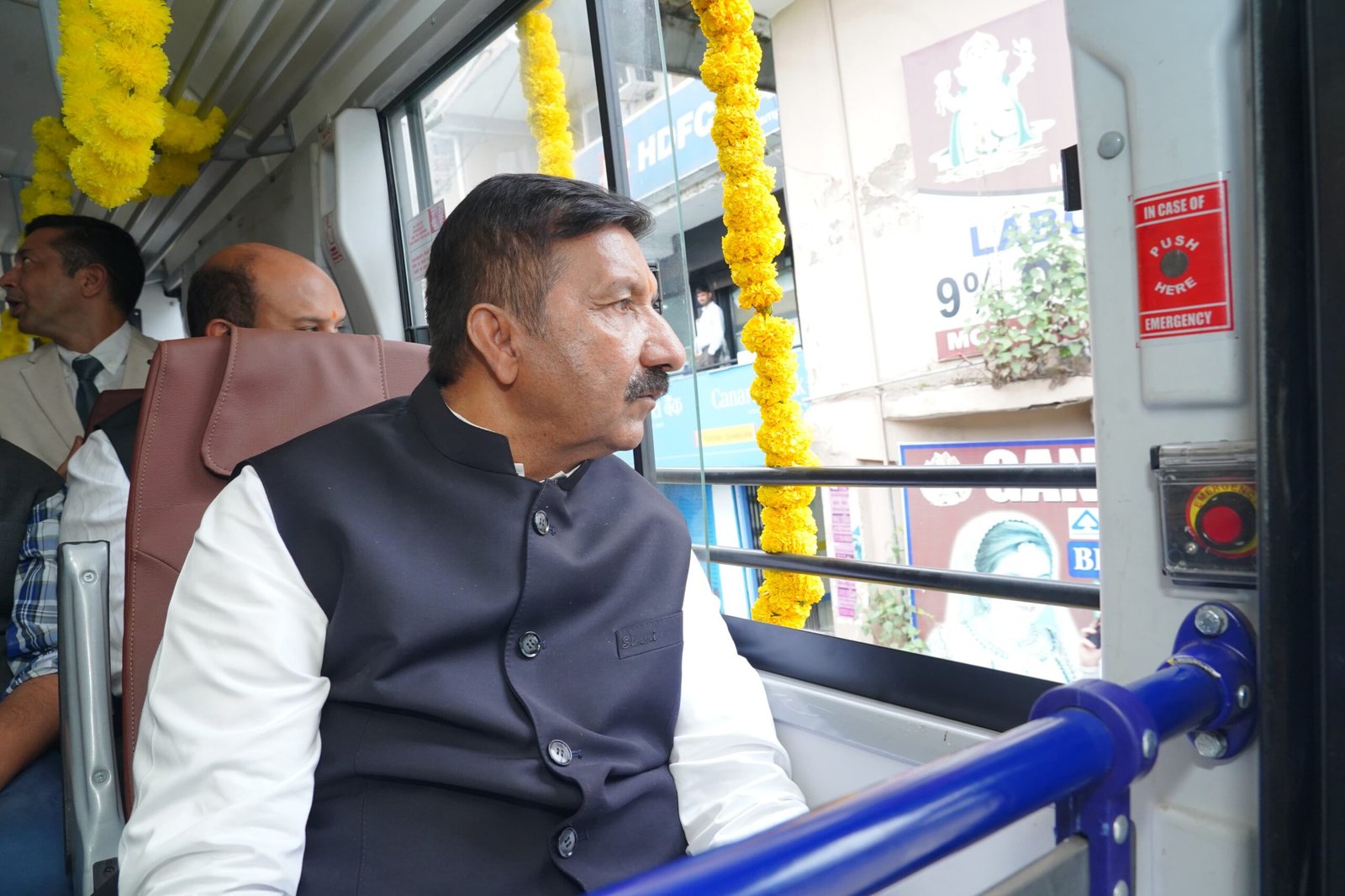 ऊना जिले में इस वर्ष लगाए जाएंगे करीब 2 लाख पौधे : मुकेश अग्निहोत्री