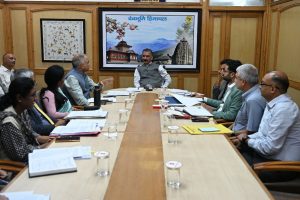 हिमाचल में 300 करोड़ के आधुनिक चिकित्सा उपकरणों की खरीद तेज