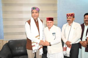 सिर्फ गांधी परिवार को खुश करने में मुख्यमंत्री लगा रहे हैं ऊर्जा और संसाधन : जयराम ठाकुर