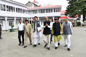 कांग्रेस की दस गारंटियों को चार साल पूरे, अब गारंटियों का नाम लेने से भी डर रही सुक्खू सरकार : जयराम ठाकुर