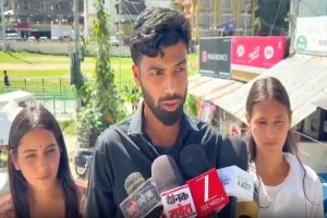 फीस वृद्धि के विरोध में प्रदर्शन करने वाले छात्रों पर FIR, ABVP ने SP कुल्लू से की रद्द करने की मांग