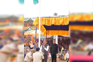 बड़सर में राज्य स्तरीय स्वतंत्रता दिवस समारोह, CM सुक्खू ने की कर्मचारियों-पेंशनरों के लिए बड़ी घोषणाएं