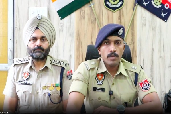 Amritsar Crime: हत्या की कोशिश के मामले में पुलिस ने 2 आरोपी किए गिरफ्तार, 2 विदेशी पिस्तौल बरामद