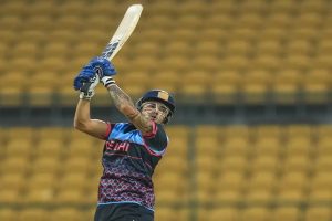 DPL में इस बल्लेबाज का तूफान; 38 गेंदों में ठोके 92 रन; IPL में कोहली के साथ मचाया था धमाल