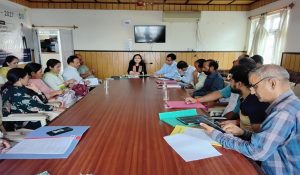 बाल कल्याण योजनाओं की समीक्षा बैठक, एसडीएम ने पात्र लाभार्थियों को समयबद्ध लाभ देने के दिए निर्देश