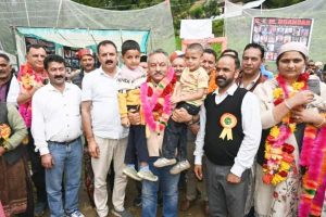 शिक्षा मंत्री ने खनाशनी क्षेत्र में किए 15 करोड़ से अधिक के उद्घाटन व शिलान्यास