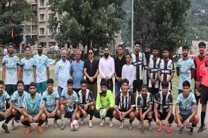 कुल्लू के ढालपुर में शुरू हुआ मानसून सॉकर फेस्ट, 8 जिलों की 14 टीमें ले रहीं हिस्सा