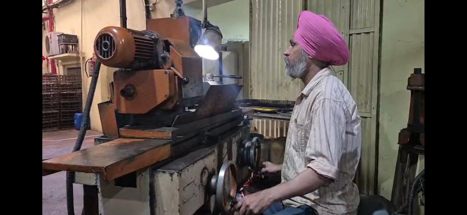 लुधियाना की इंडस्ट्री पावर कट से परेशान, मिक्स्ड यूज लैंड से इंडस्ट्री पर पड़ रहा है असर