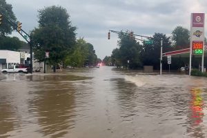 Flood In America: इंडियाना में भारी बारिश के बाद आई भीषण बाढ़, छह लोगों की मौत