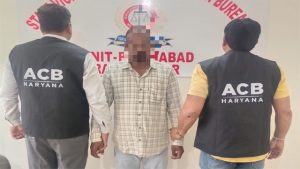 SV & ACB ने 15 हजार रुपये की रिश्वत लेते DHBVN के लाइनमैन को रंगे हाथ किया गिरफ्तार