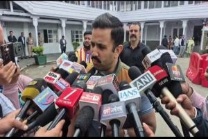 राष्ट्रगान विवाद पर विक्रमादित्य का भाजपा पर हमला, बोले- असली मुद्दों से भटका रही भाजपा