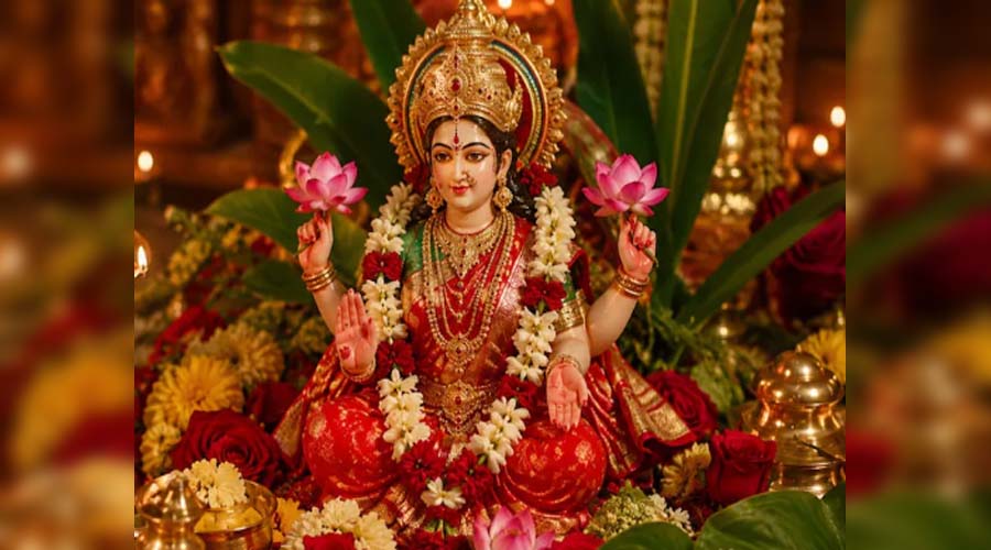 सावन का पहला मंगला गौरी व्रत आज, जानें पूजा का शुभ समय और धार्मिक महत्व