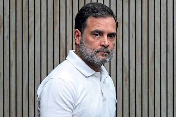 छात्रों के मुद्दे पर राहुल गांधी का PM मोदी पर हमला, बोले- समाधान चाहिए, माफी नहीं
