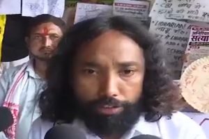 ‘JPSC 14वीं पीटी परीक्षा रद्द करने की मांग’, छात्र नेता देवेंद्र नाथ महतो अनिश्चितकालीन भूख हड़ताल पर बैठे