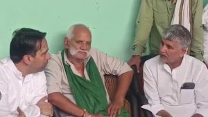 केंद्रीय मंत्री जयंत चौधरी मिले अंकित बालियान के परिजन से, पुलिस जांच पर भरोसा रखने को कहा