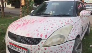 ग्वालियर की ‘Kissing Car’ का वीडियो वायरल, पुलिस ने काटा ₹5,500 का चालान