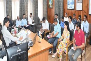 कुल्लू में नशे के खिलाफ बड़ा अभियान: 28 पंचायतों में बढ़ेगी निगरानी, भांग-अफीम की खेती पर भी सख्ती
