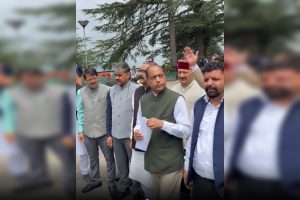 बेरोजगारी और आउटसोर्स भर्ती पर विधानसभा में घमासान, विपक्ष ने सरकार को घेरा